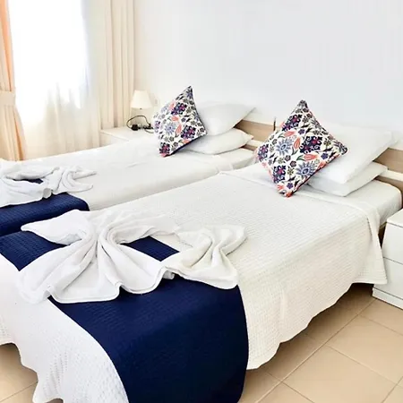Vilă Luxury 3 Bedroom In With Sea Views *